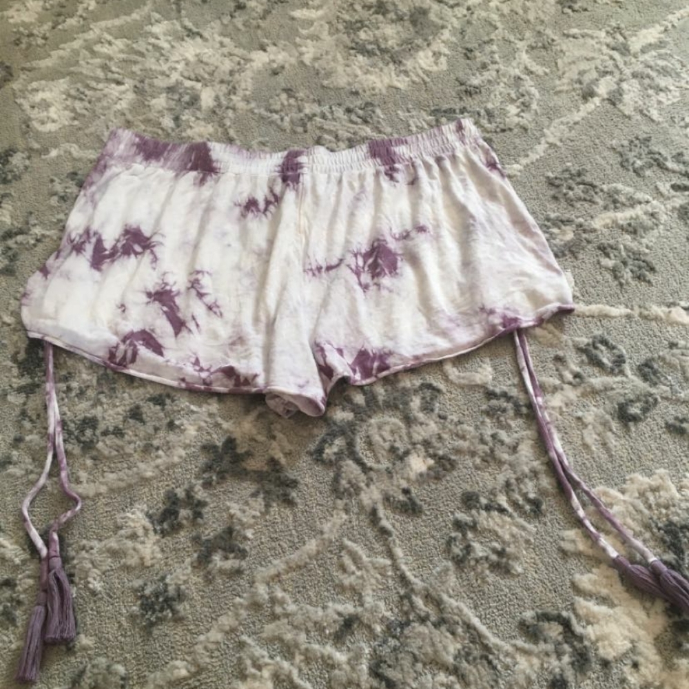 Shorts , one piece
